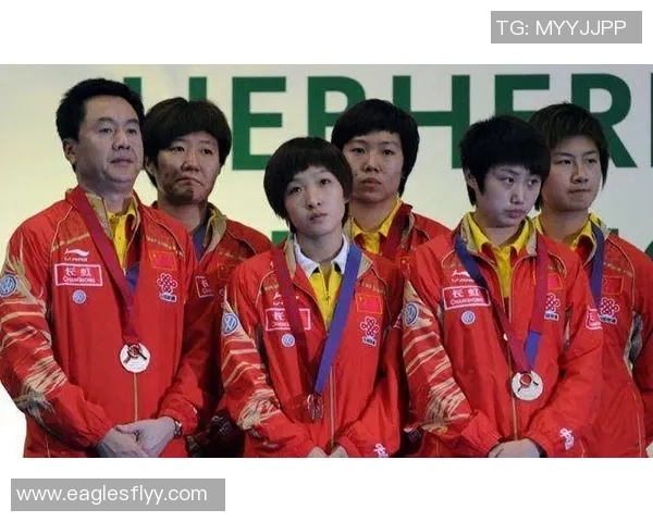 成都羽毛球队的崛起之路：从青涩到辉煌的奥运梦想追逐